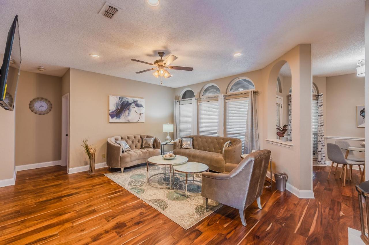 * *Astounding House **Perfect For Family And Friends , Pool , Hot Tub, & Game Room アレン エクステリア 写真
